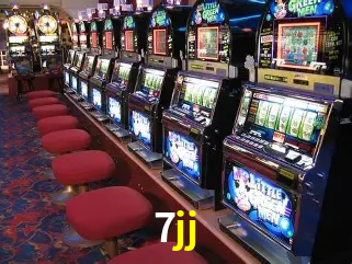 A Experiência Imersiva dos Cassinos Ao Vivo no 7jj